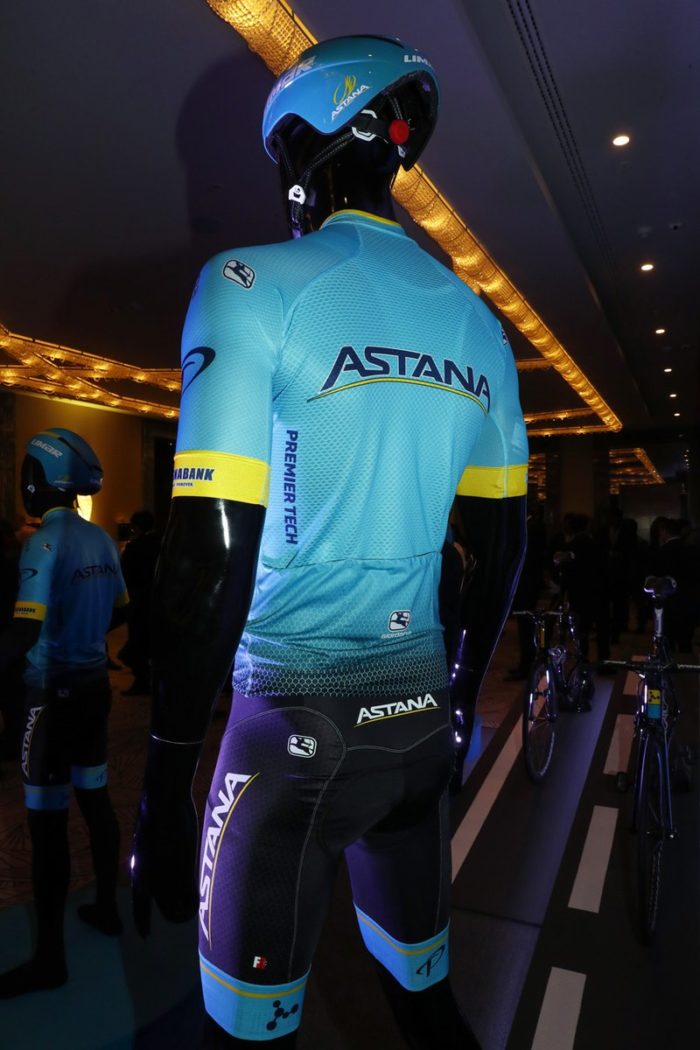 Astana-kit-2018_3.jpg