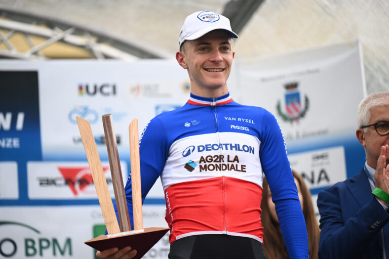 Decathlon AG2R La Mondiale Paul Lapeira Rinnova Fino Al 2027 Credo