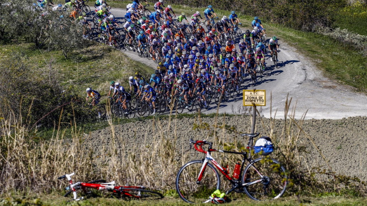 Settimana Coppi e Bartali 2022, svelate le 24 squadre: c'è anche la Alpecin  - Fenix con Mathieu Van Der Poel - SpazioCiclismo