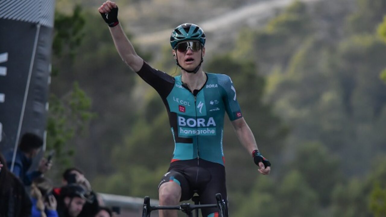 UAE Tour 2022, Bennett, Hindley e Vlasov tra le stelle della Bora -  hansgrohe - SpazioCiclismo