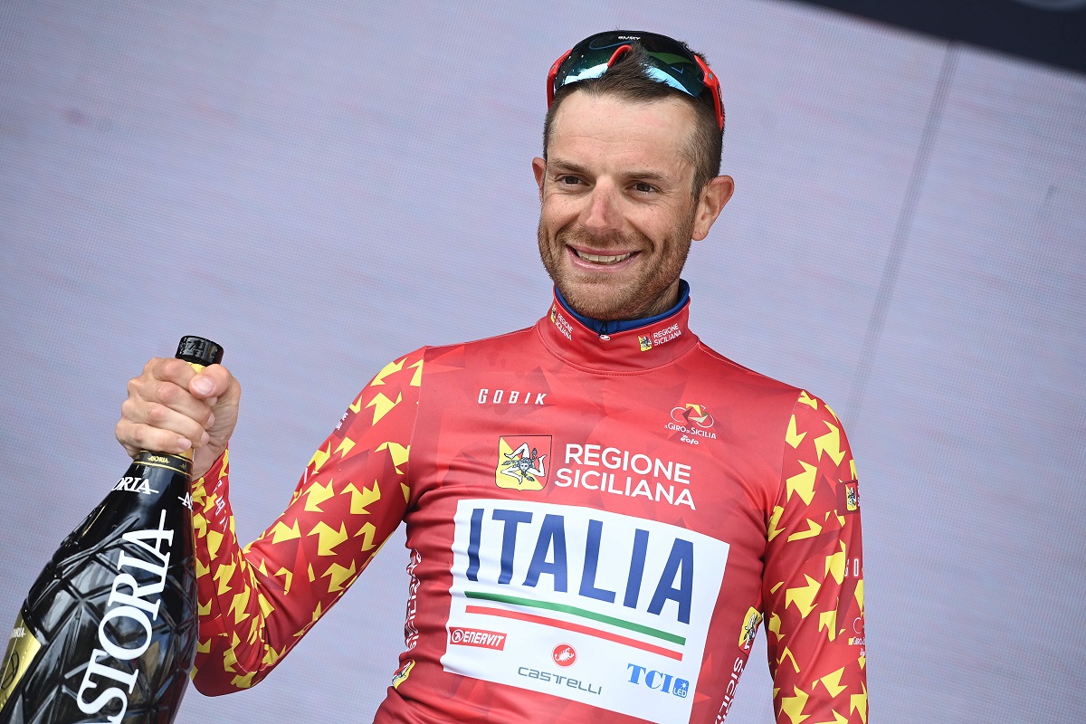 Victoires 2022 Damiano-Caruso-Podio-Tappa-2-Giro-di-Sicilia-2022