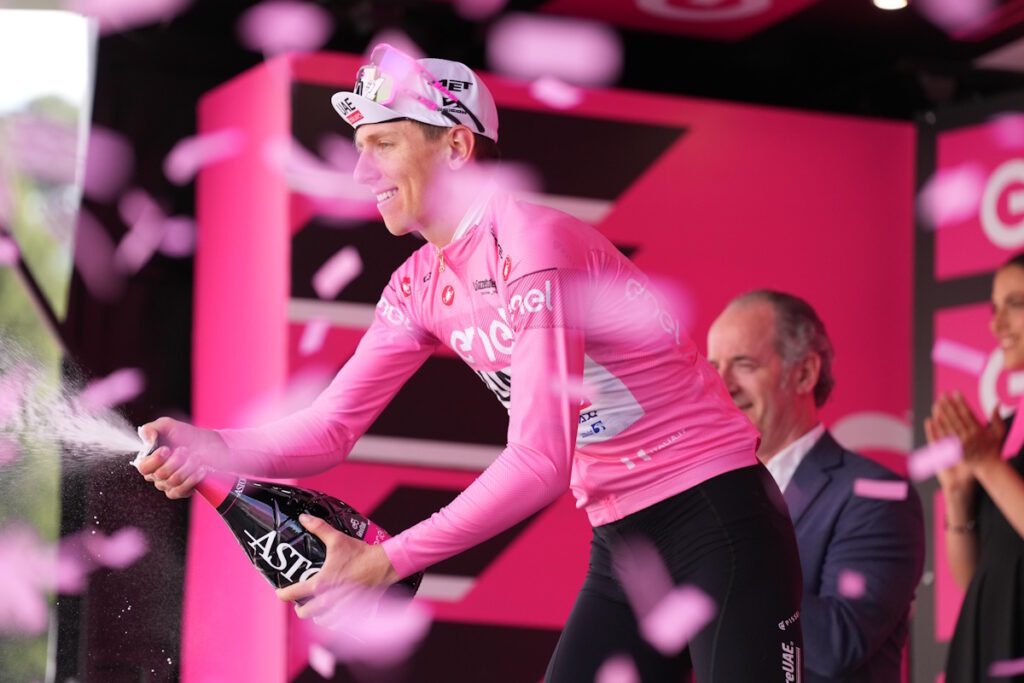 Giro d'Italia 2025, le nuove modifiche societarie di RCS possono