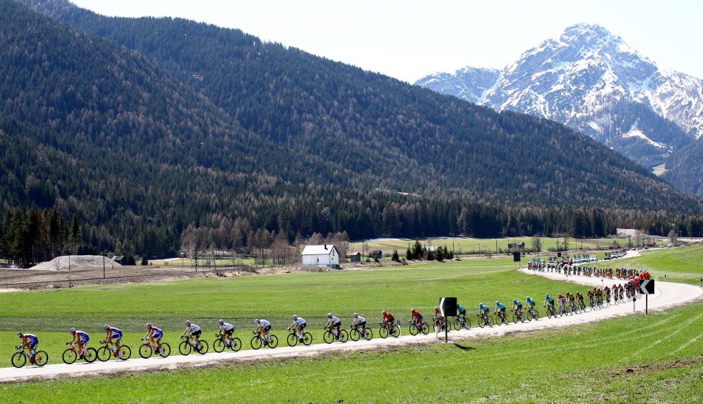 live tour of alps